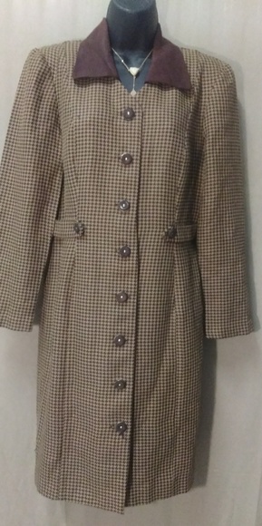 Super Stylish long light weight coat - Picture 1 of 1